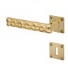 poignée de porte MARTELÉE